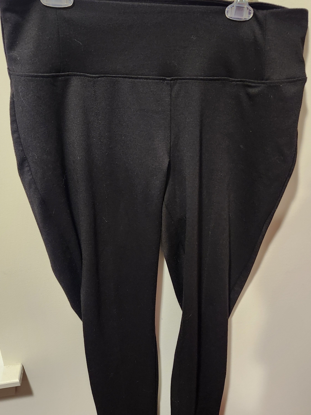 Apt. 9 Black High-Waist Ponte Leggings